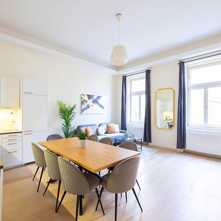 Exclusive & Spacious Central Residence W/ 4Bedrm 2Bathrm Budapeszt Zewnętrze zdjęcie