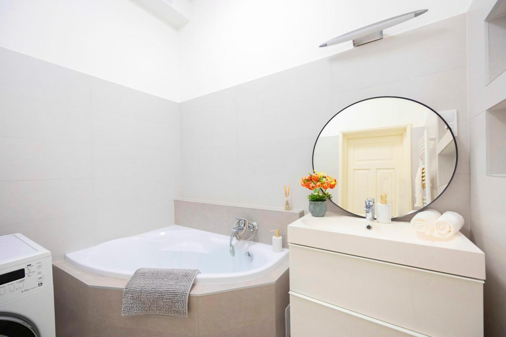 Exclusive & Spacious Central Residence W/ 4Bedrm 2Bathrm Budapeszt Zewnętrze zdjęcie