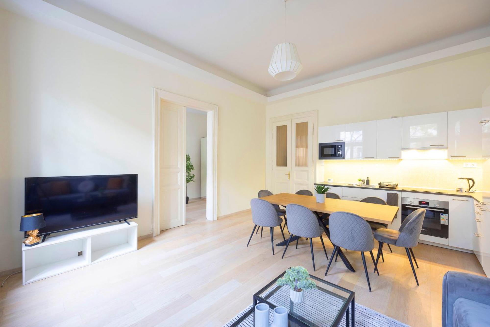 Exclusive & Spacious Central Residence W/ 4Bedrm 2Bathrm Budapeszt Zewnętrze zdjęcie